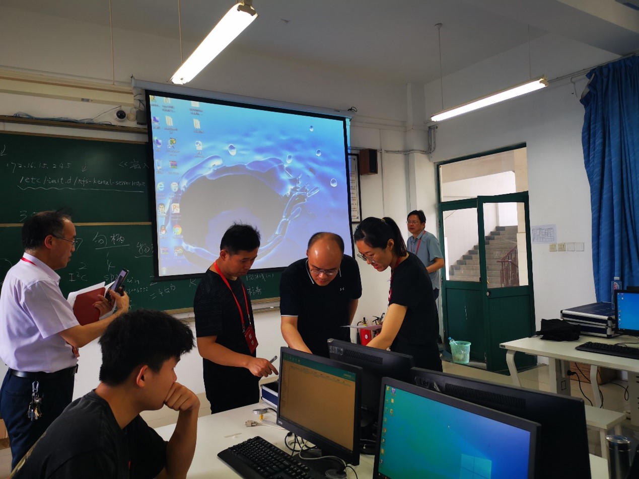 1686615450565043284.jpg 实验室安全检查2.jpg