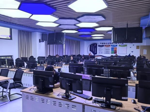 1746496996615033973.jpg 1746496996615033973.jpg